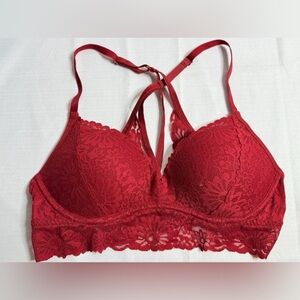 Victorias Secret’s Pink Women Red Floral Lace Small Push Up Bralette